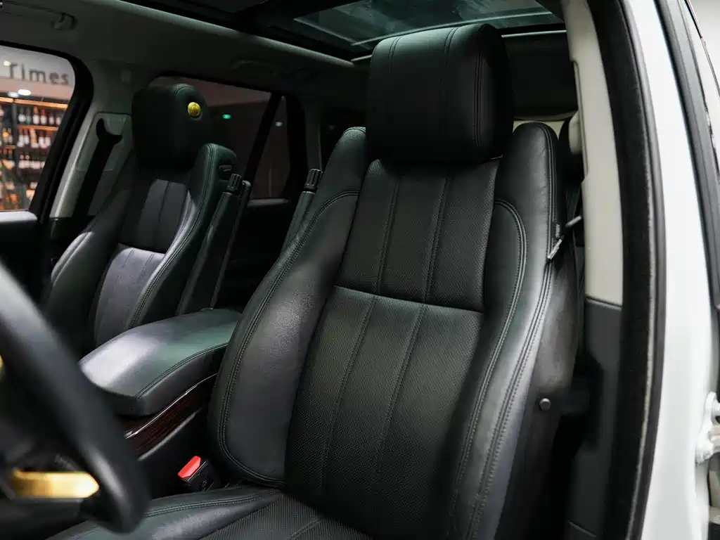 Land Rover Range Rover 2017 — фото 16