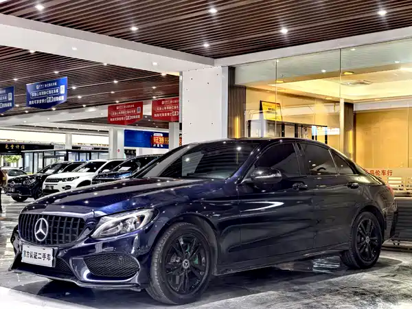 Mercedes-Benz C-Class 2018