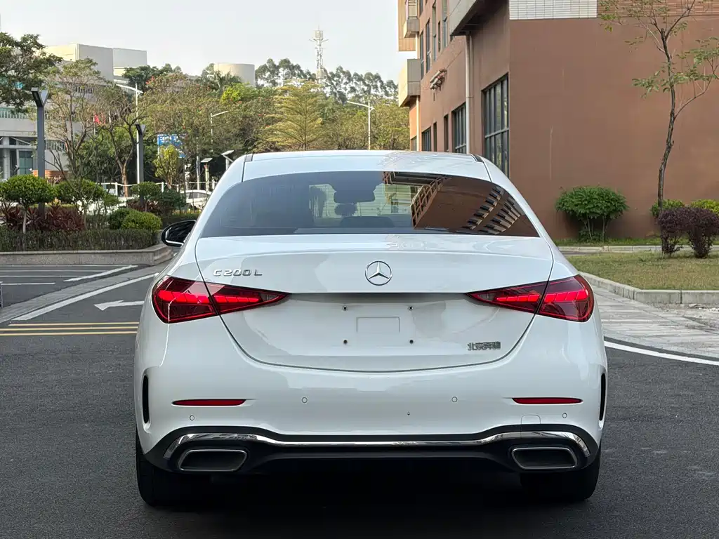 Mercedes-Benz C-Class 2023