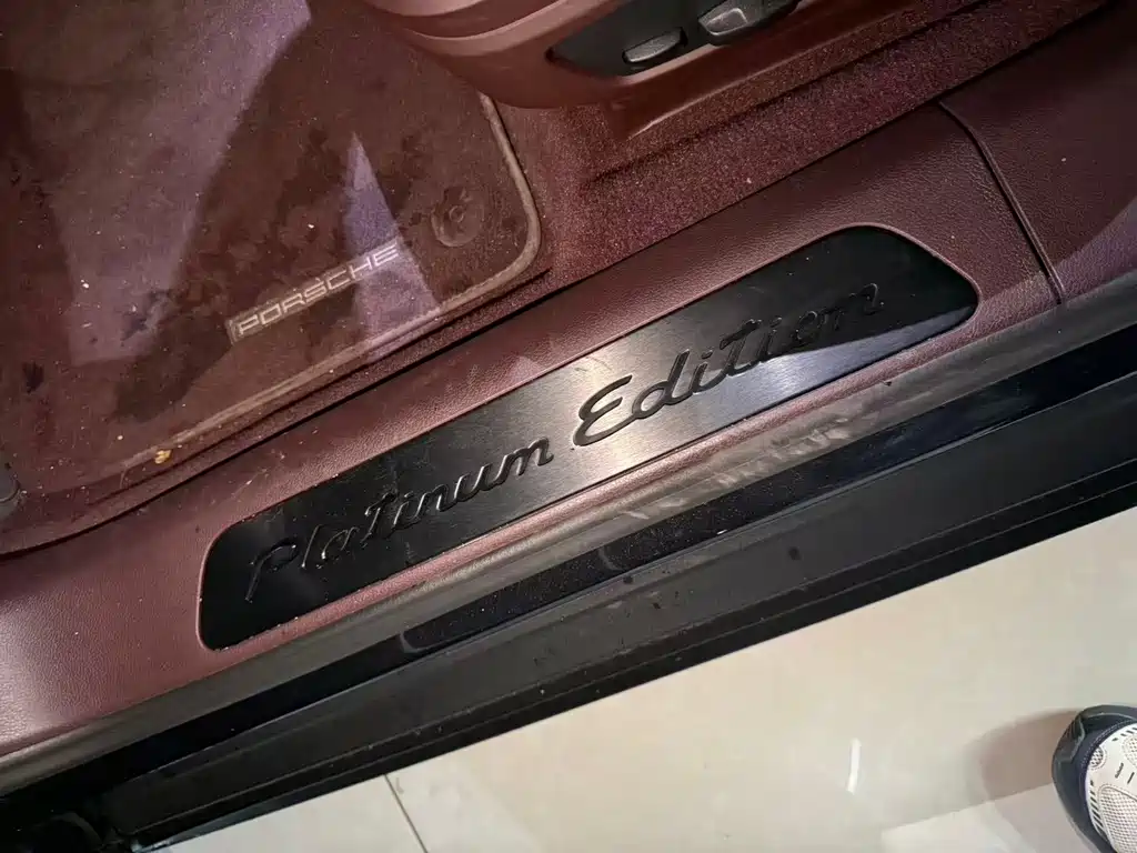 Porsche Panamera 2023 — фото 11