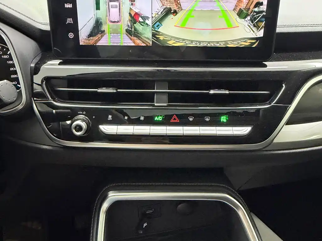 Haval H6 2023 — фото 18