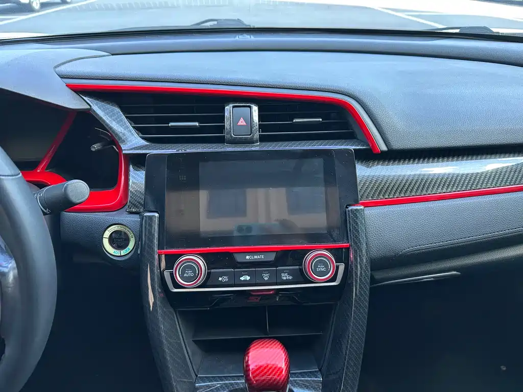 Honda Civic 2018 — фото 7