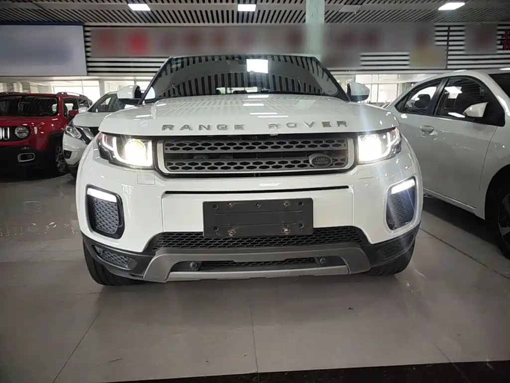 Land Rover Range Rover Evoque 2018 — фото 3