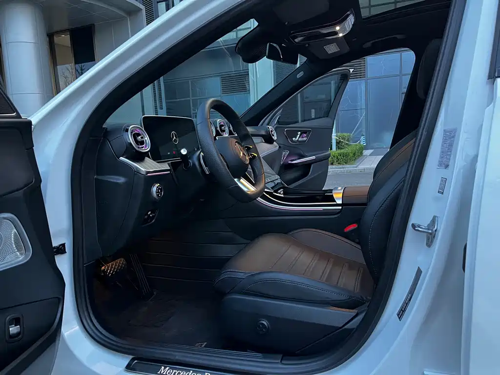 Mercedes-Benz C-Class 2022