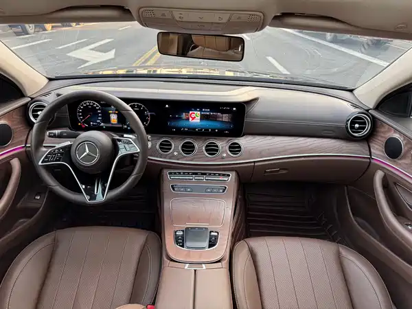 Mercedes-Benz E-Class 2023