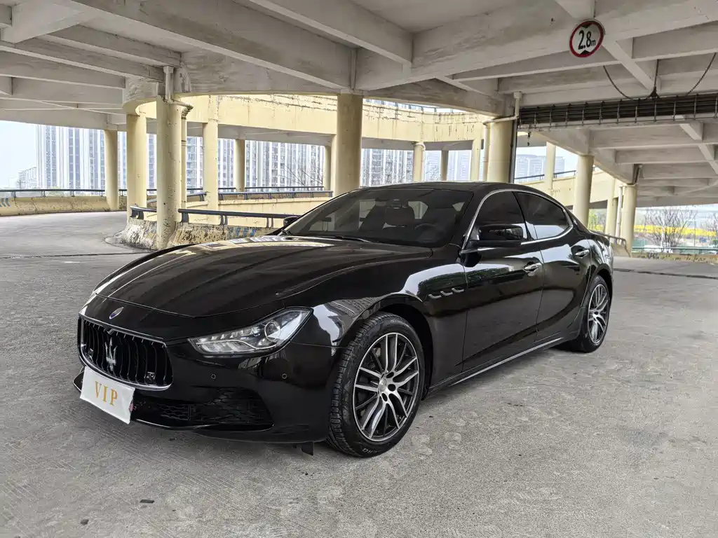Maserati Ghibli 2016 — фото 45