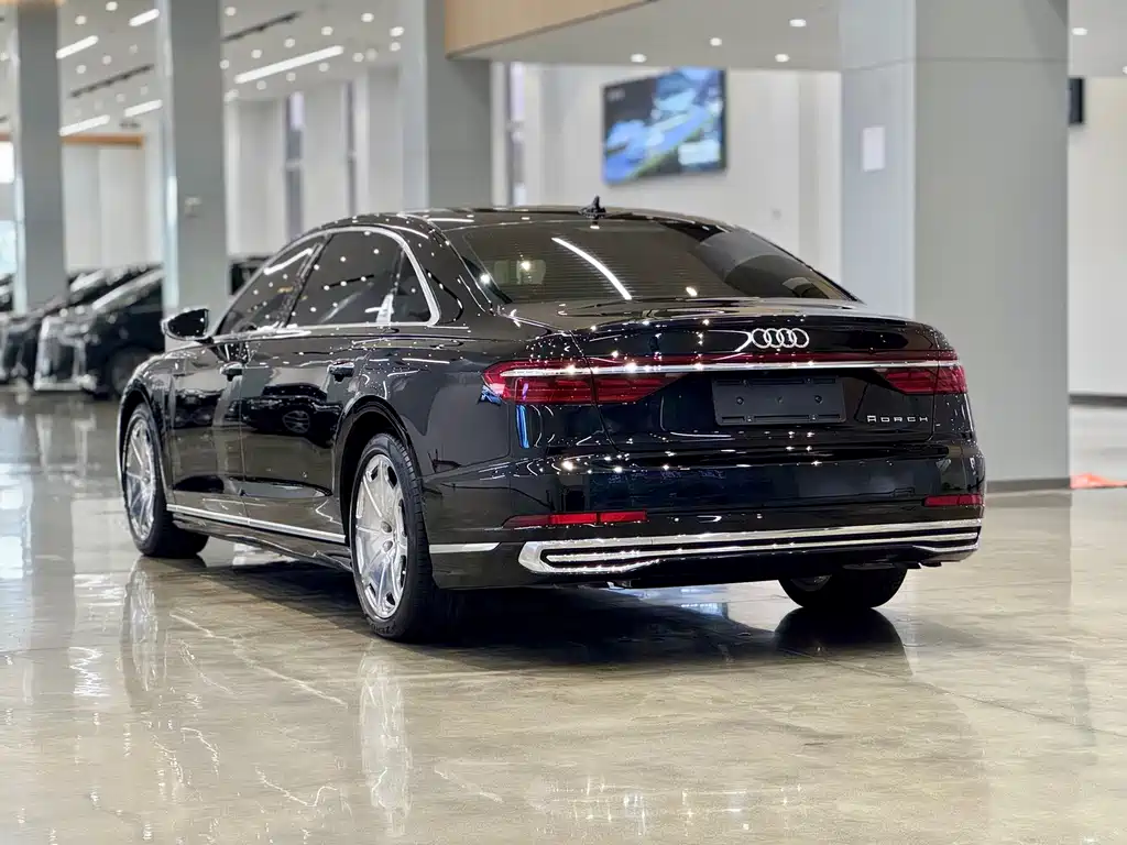 Audi A8 2026 — фото 4