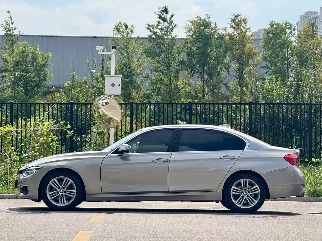 BMW 3 Series 2017