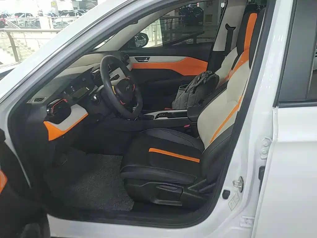 Dongfeng Yixuan GS 2023 — фото 15