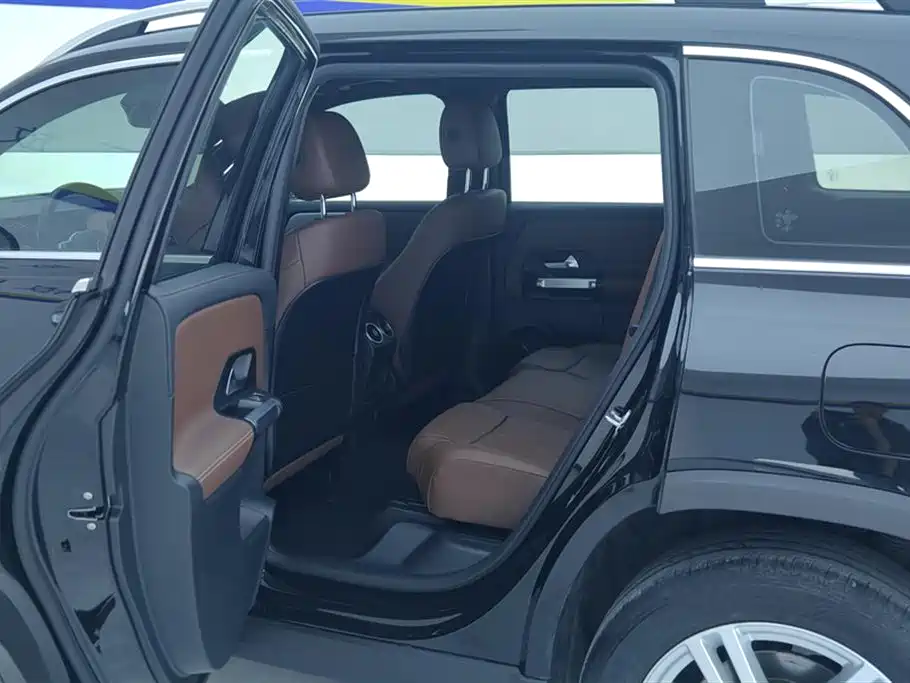 Mercedes-Benz GLB 2022 — фото 11