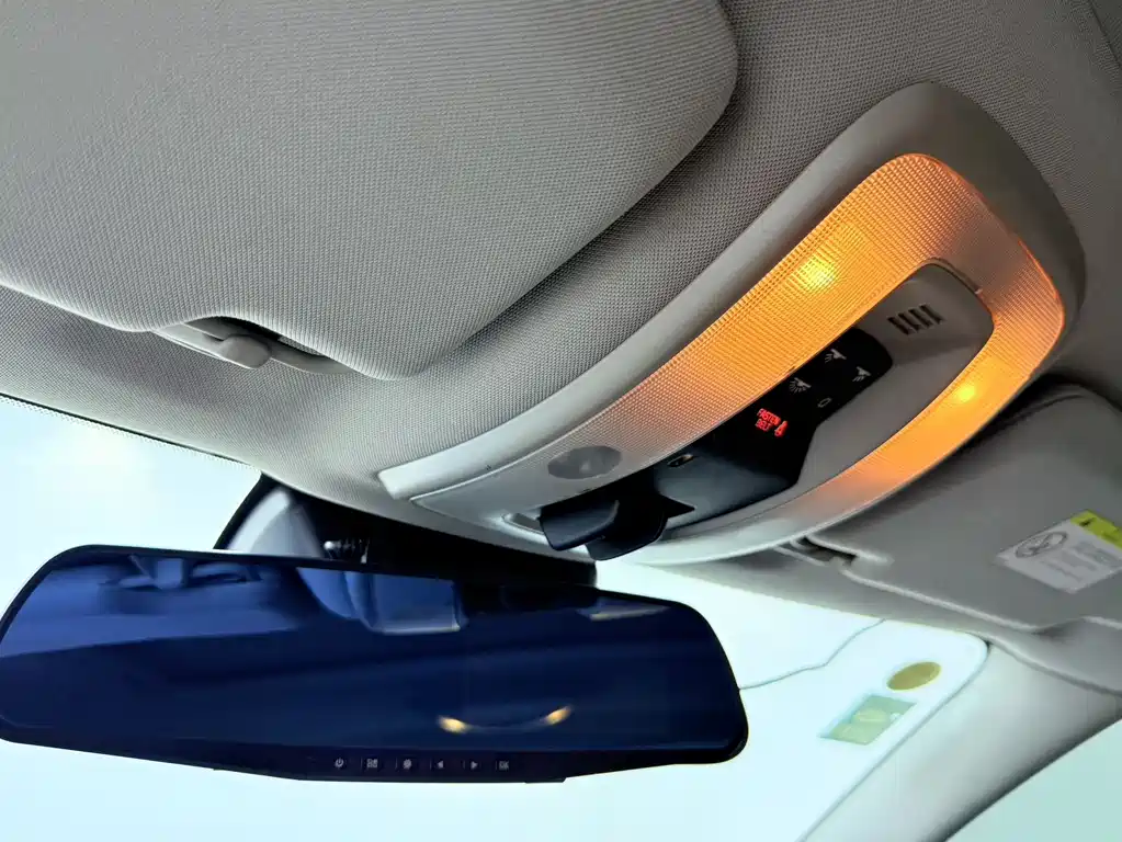 Volvo S60 2017 — фото 13
