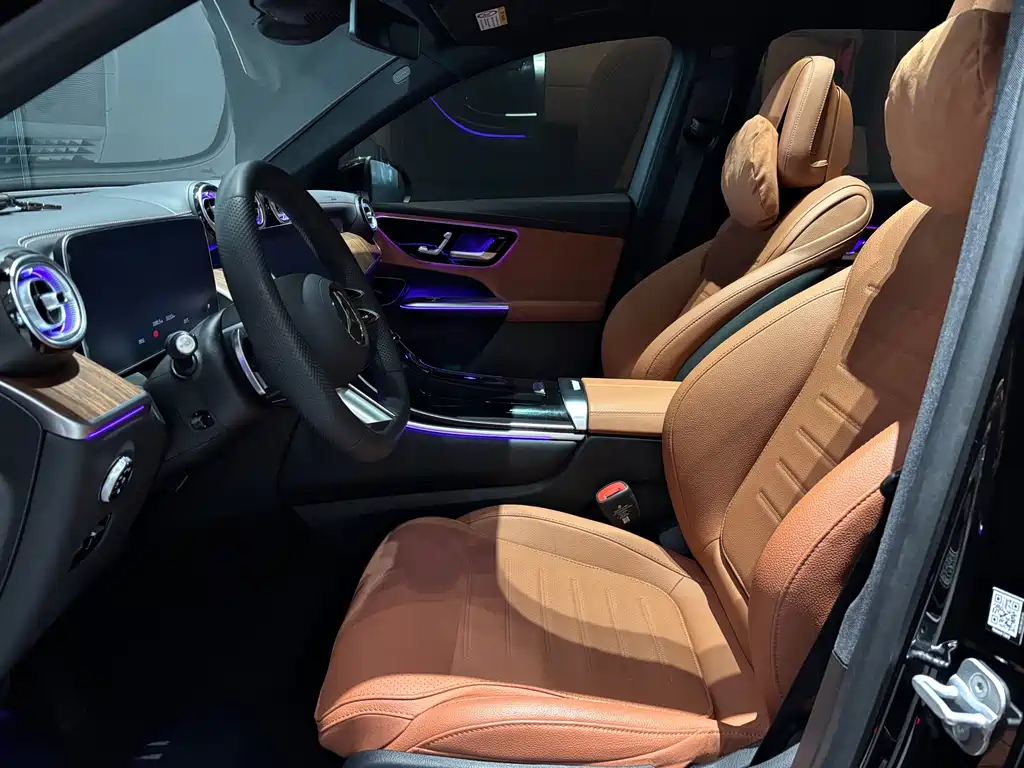 Mercedes-Benz GLC 2025