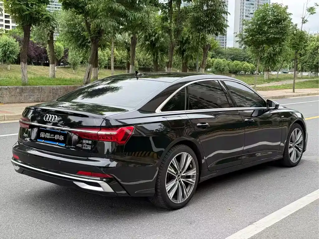 Audi A6L 2023 — фото 7