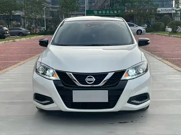 Nissan Tiida 2024