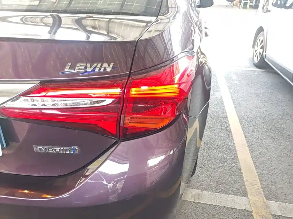 Toyota Levin 2017 — фото 8