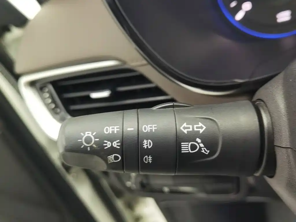 GAC Trumpchi GA4 2019 — фото 21