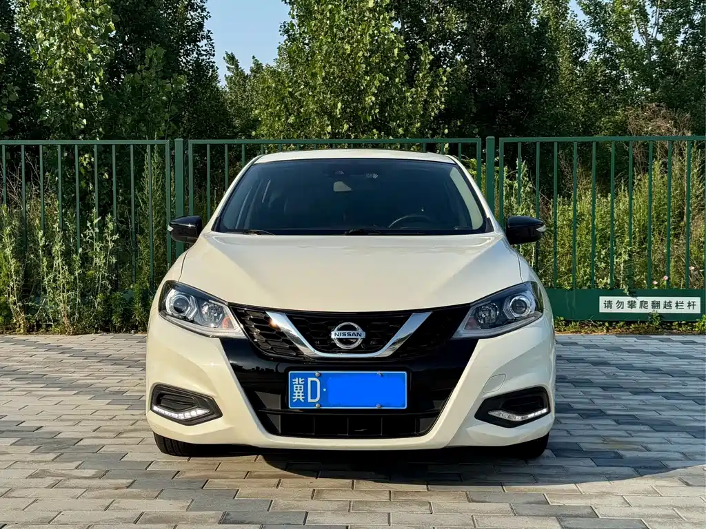 Nissan Tiida 2021 — фото 2