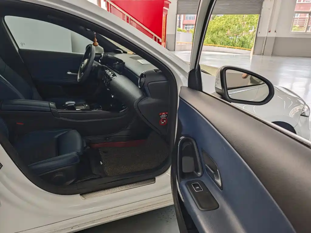 Mercedes-Benz A-Class 2019