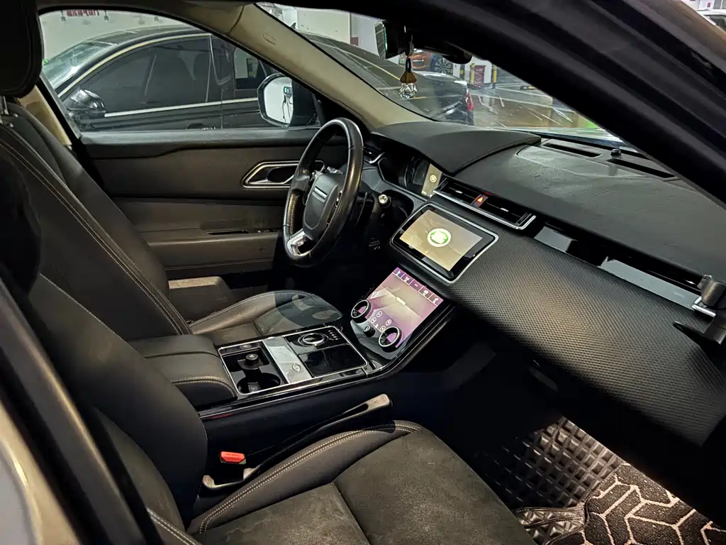 Land Rover Velar 2020 — фото 2