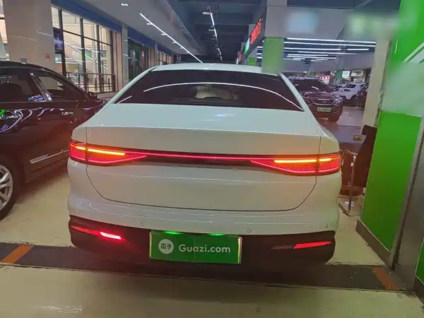 BYD Seal 05 DM-i 2025