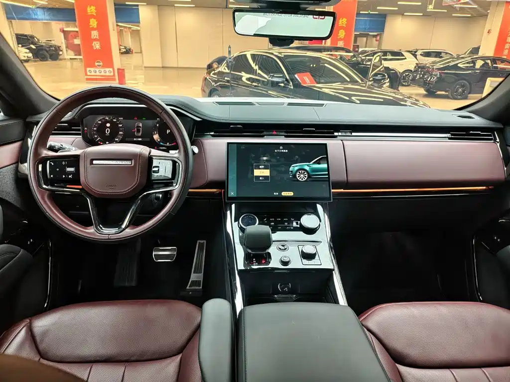 Land Rover Range Rover Sport 2024 — фото 13