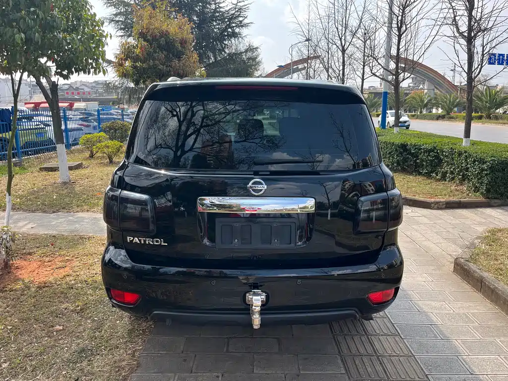 Nissan Patrol 2020 — фото 4
