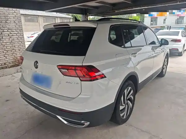 Volkswagen Tiguan L 2022