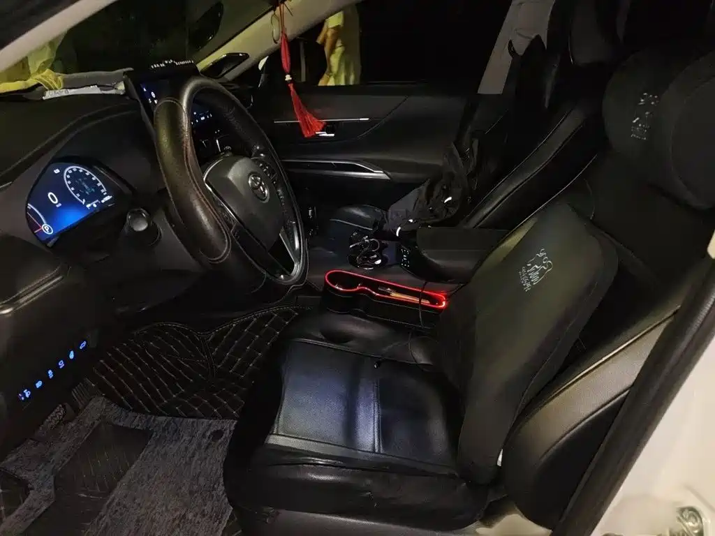 Toyota Harrier 2022 — фото 8