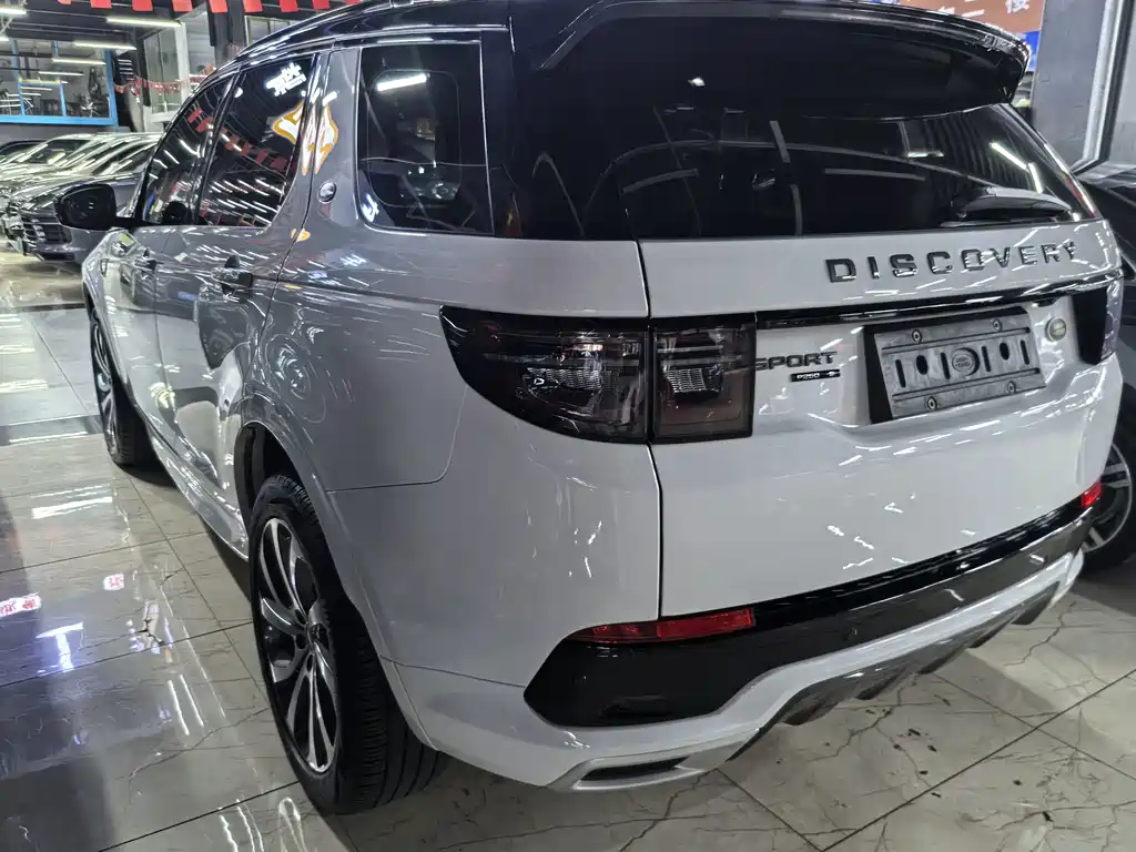 Land Rover Discovery Sport 2021 — фото 4