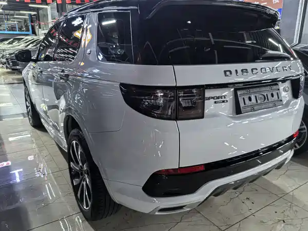 Land Rover Discovery Sport 2021