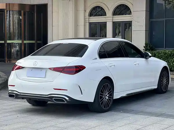 Mercedes-Benz C-Class 2022