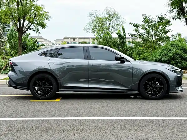 Changan UNI-V 2022
