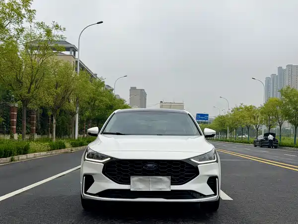 Ford Focus 2023