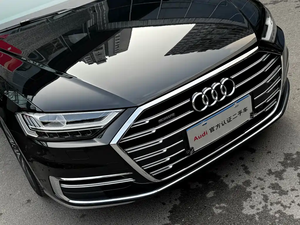 Audi A8 2021 — фото 3