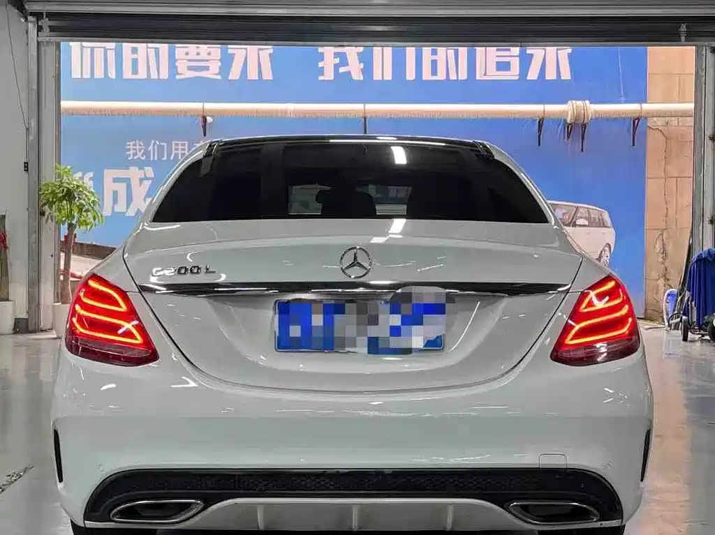 Mercedes-Benz C-Class 2018 — фото 8