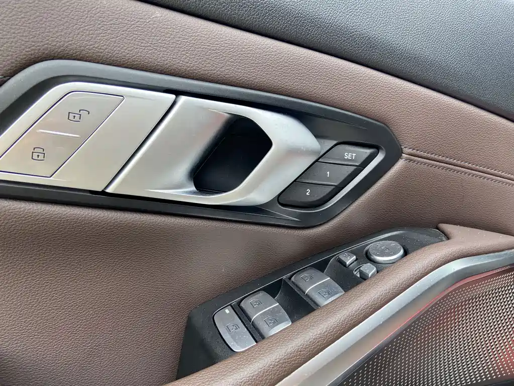 BMW 3 Series 2021