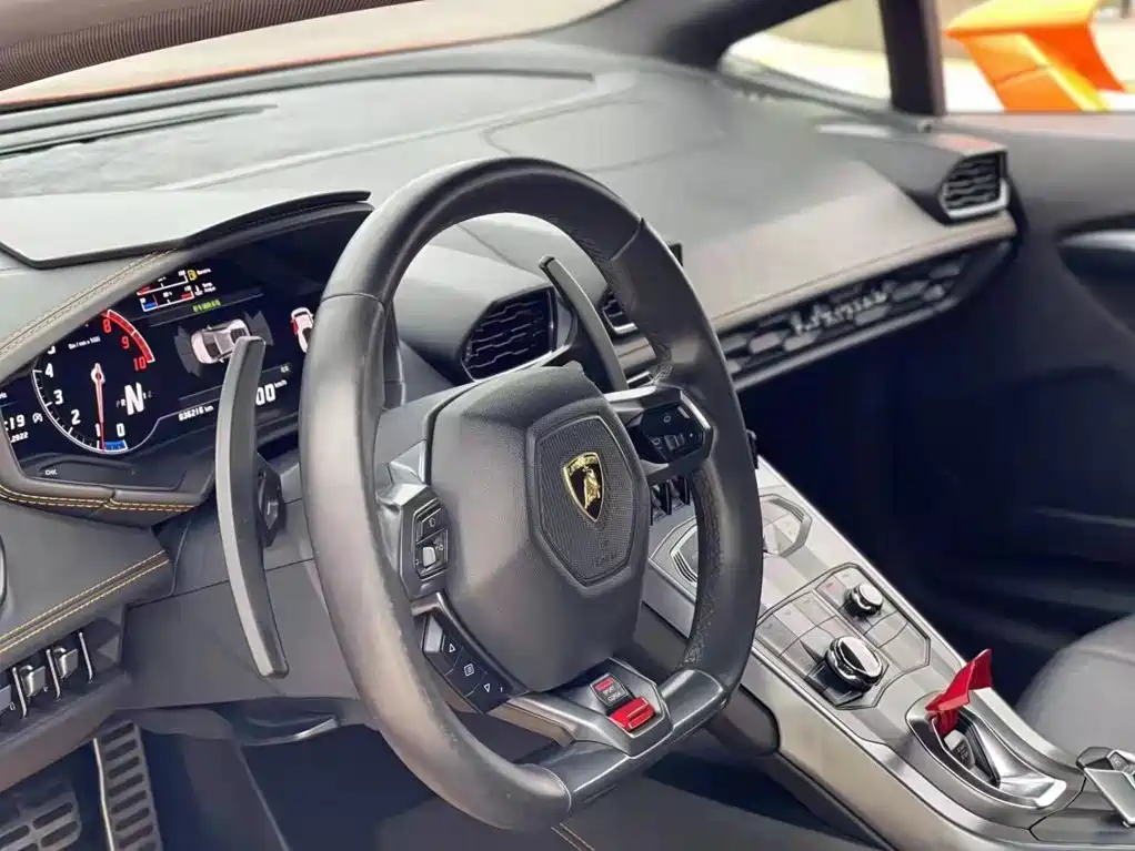 Lamborghini Huracan 2016 — фото 6