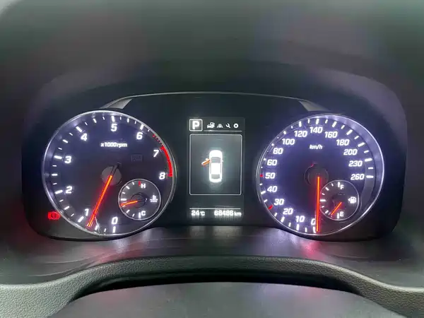 Hyundai Celesta 2016
