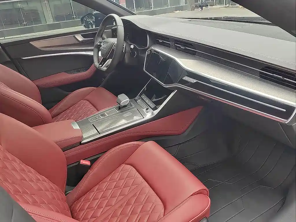 Audi A7L 2025 — фото 5