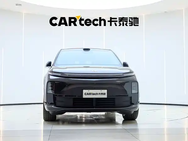 Li Auto L6 2025