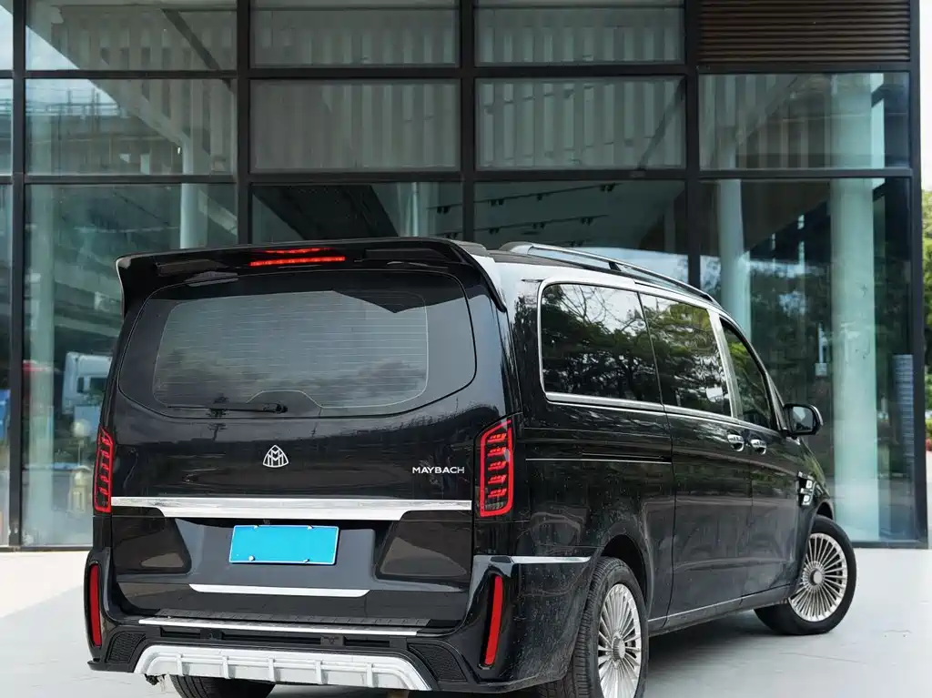 Mercedes-Benz Vito 2022 — фото 18