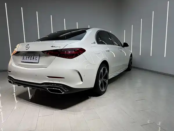 Mercedes-Benz C-Class 2023