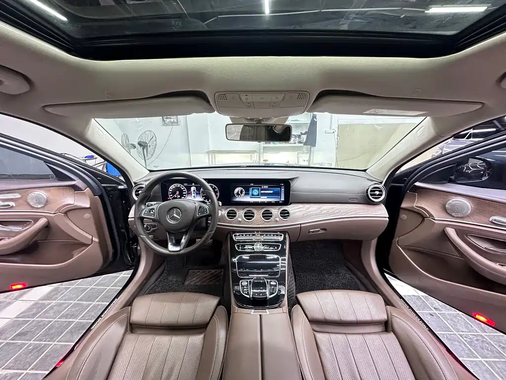 Mercedes-Benz E-Class 2017 — фото 7