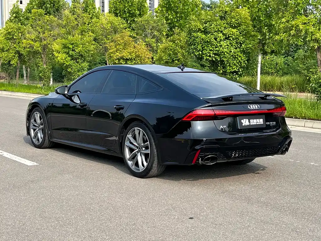 Audi A7 2024 — фото 13