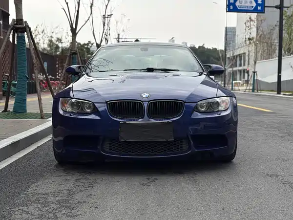 BMW M3 2011
