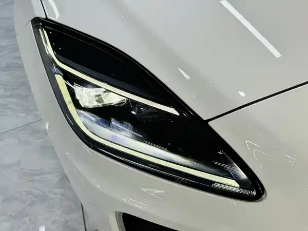 Jaguar E-PACE 2024