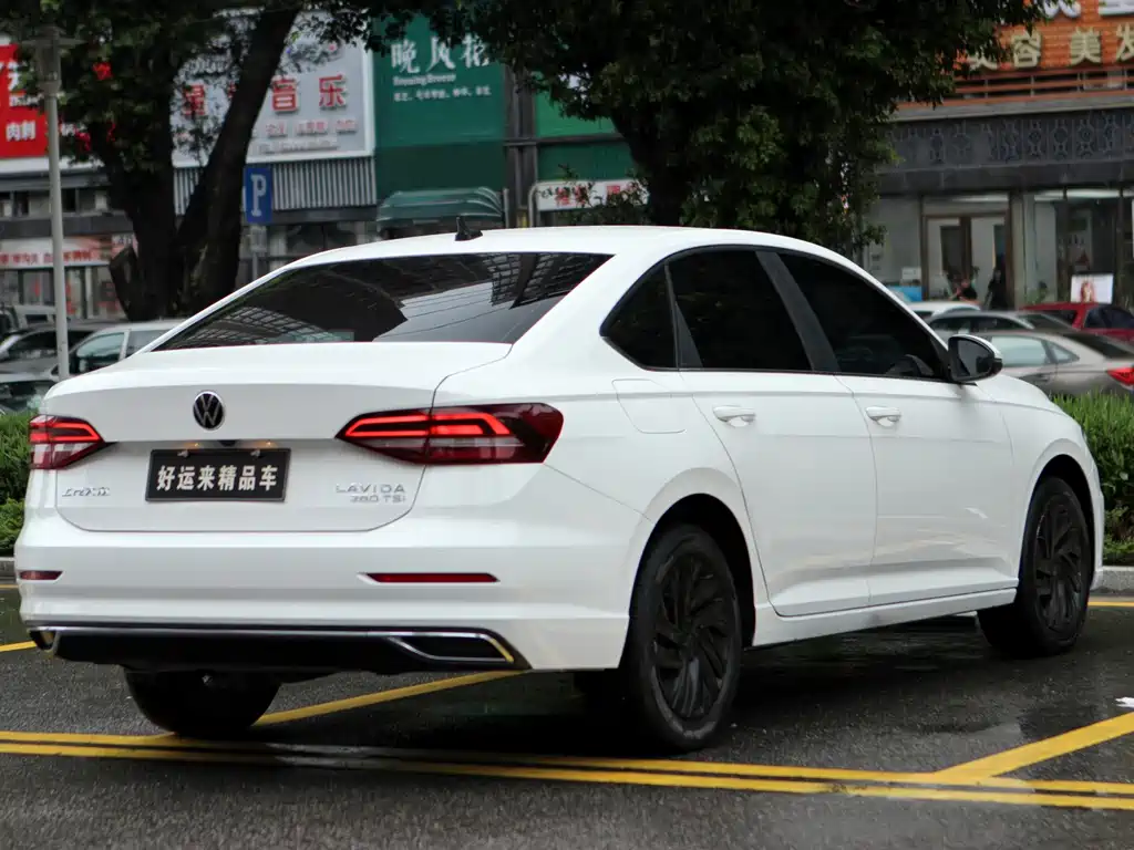 Volkswagen Lavida 2022