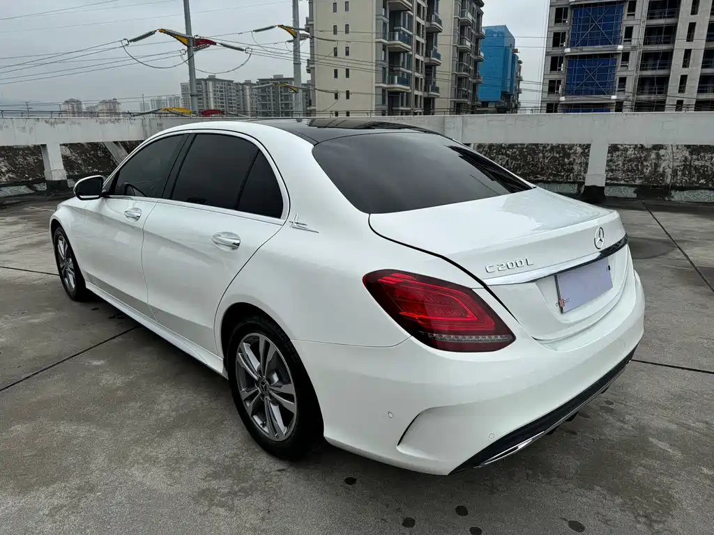 Mercedes-Benz C-Class 2021