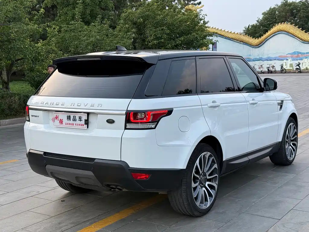 Land Rover Sport 2018 — фото 19