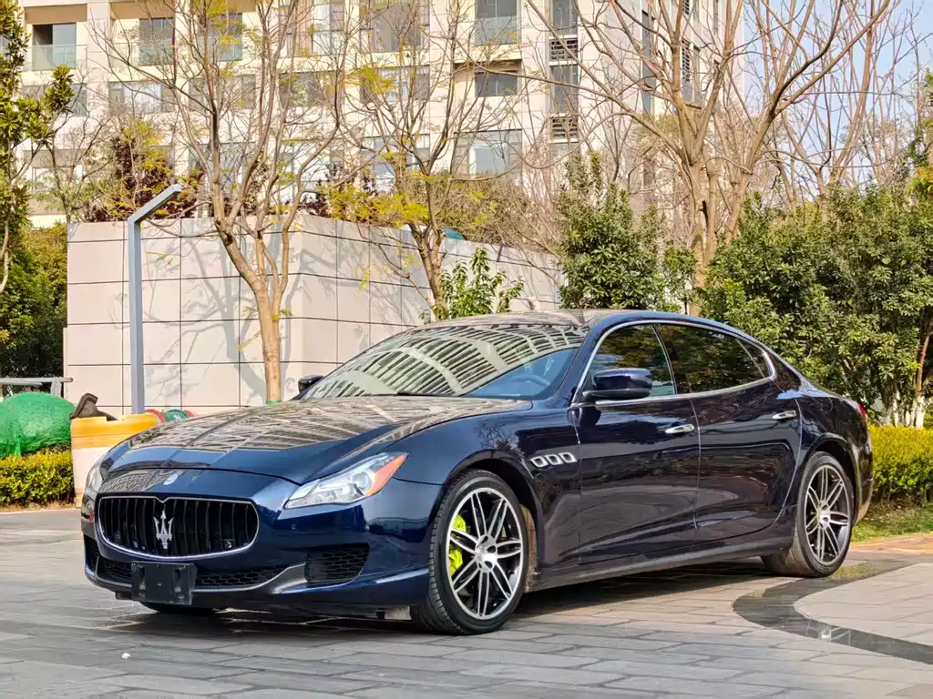 Maserati Quattroporte 2015 — фото 1